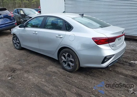 2021 Kia Forte Lxs из США, поврежденный, VIN 3KPF24AD6ME370640